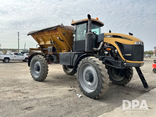 Image of RoGator RG1100B equipment image 4