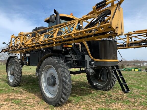 Main image RoGator RG1100B