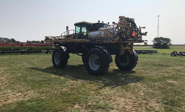 Image of RoGator RG1100B equipment image 4