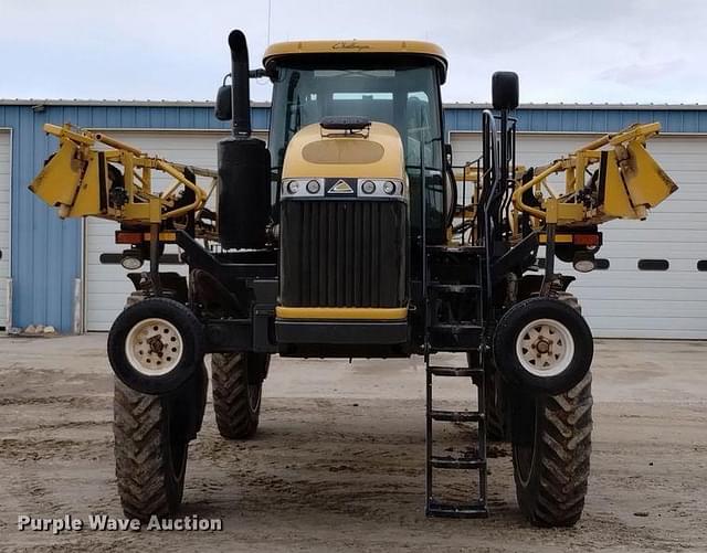 Image of RoGator RG1100B equipment image 1