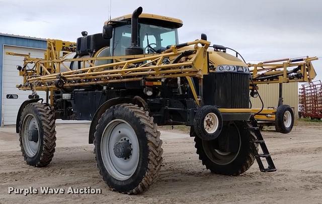 Image of RoGator RG1100B equipment image 2