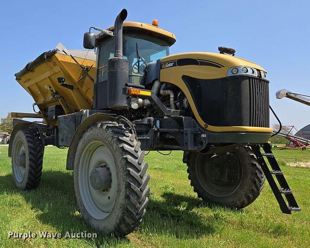 Image of RoGator RG1100B equipment image 2