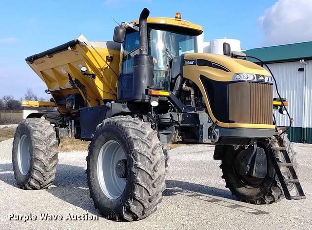 Image of RoGator RG1100B equipment image 2