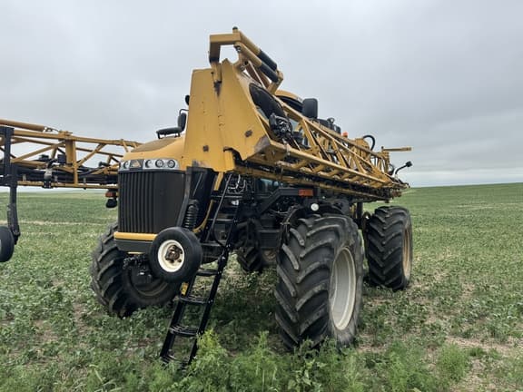 Image of RoGator RG1300B equipment image 1