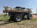 2015 RoGator RG1300B Image