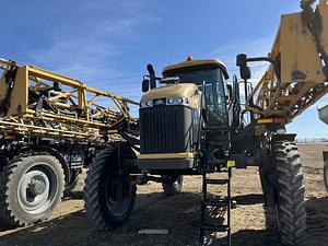 2015 RoGator RG1300B Image