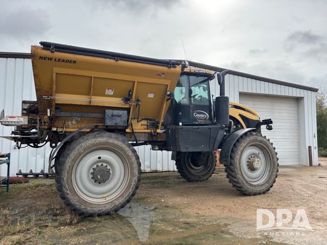Image of RoGator RG1300B equipment image 4