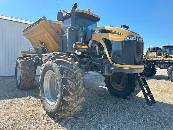 Image of RoGator RG1300B equipment image 1