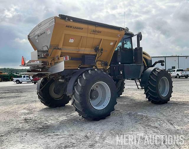 Image of RoGator RG1300B equipment image 4