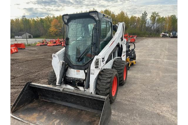 Image of Bobcat S590 equipment image 4