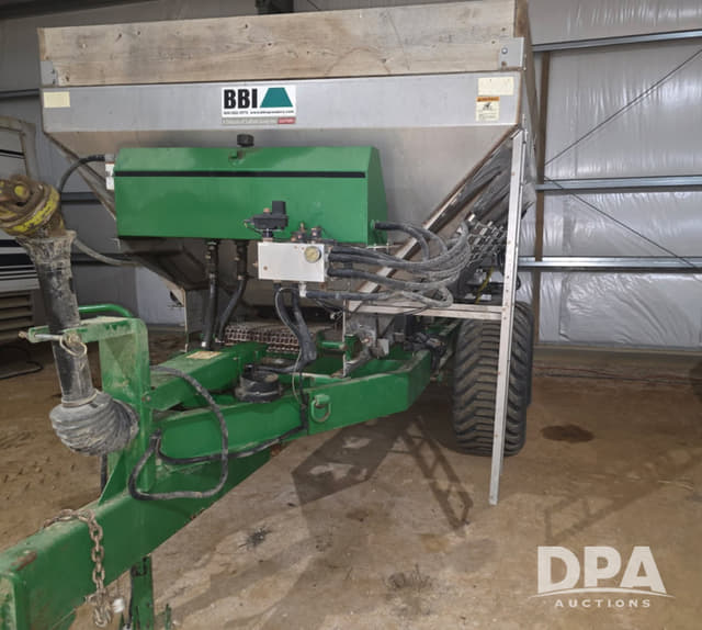 Image of Salford BBI MagnaSpread equipment image 1