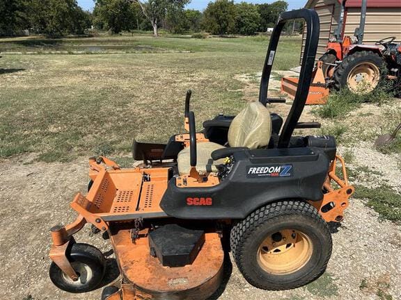 2015 Scag SFZ61-30BS Equipment Image0
