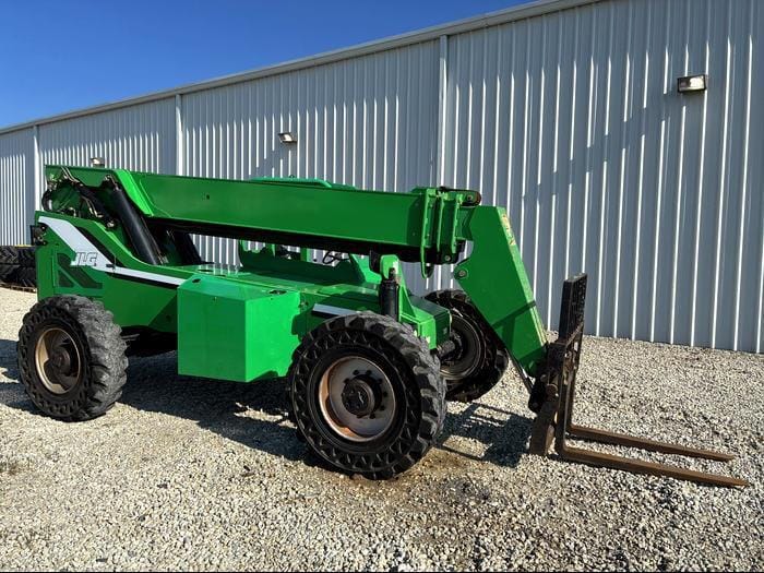 Main image Skytrak 8042