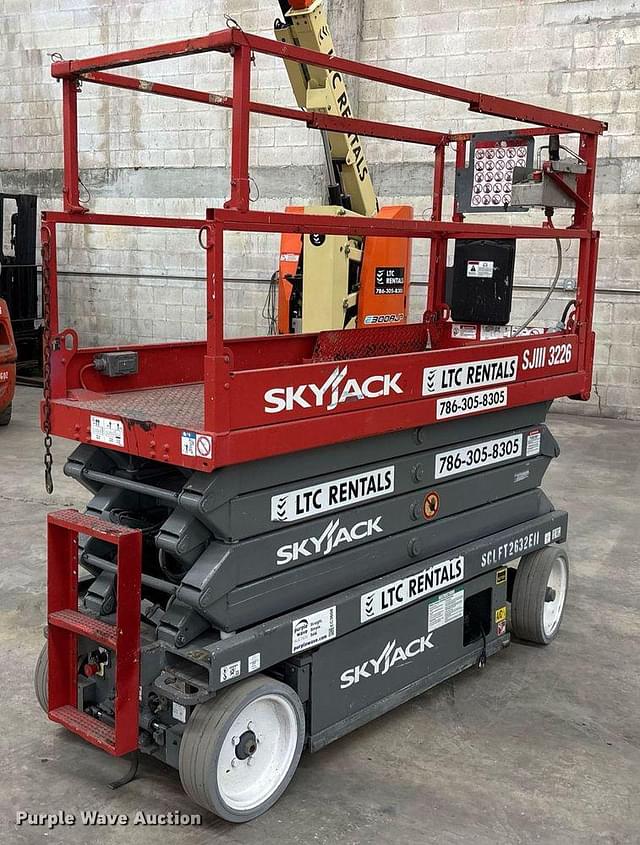 Image of Sky Jack SJIII3226 equipment image 4