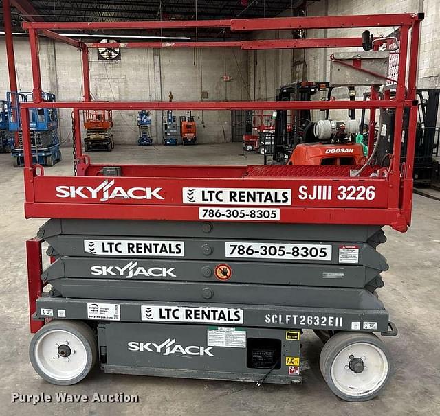 Image of Sky Jack SJIII3226 equipment image 3