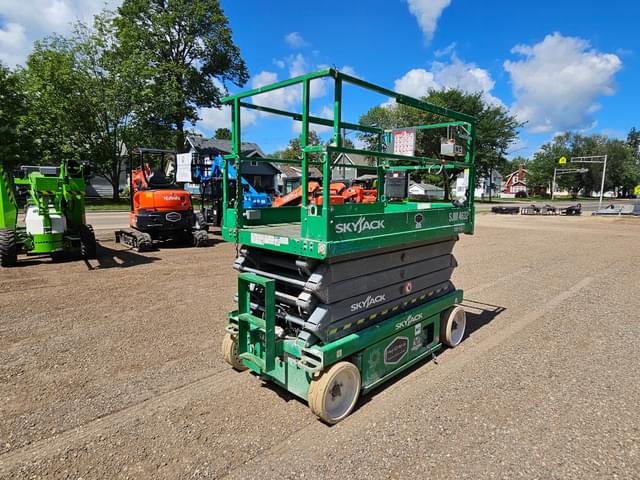 Image of Sky Jack SJ4632 equipment image 4
