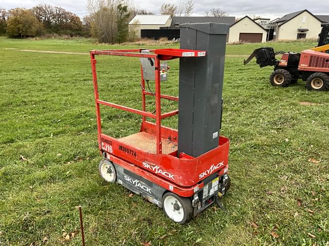 Image of Sky Jack SJ16 equipment image 2