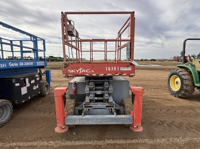 Image of Sky Jack SJ6832RT equipment image 1