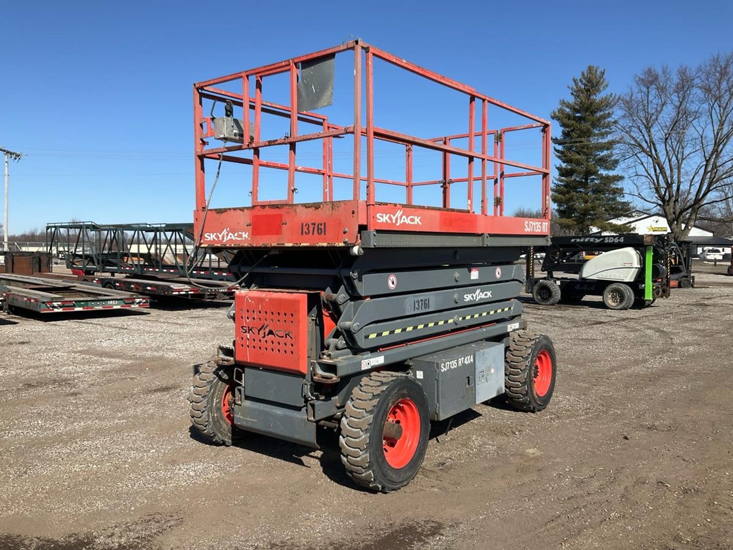 2015 Sky Jack SJ7135 Equipment Image0