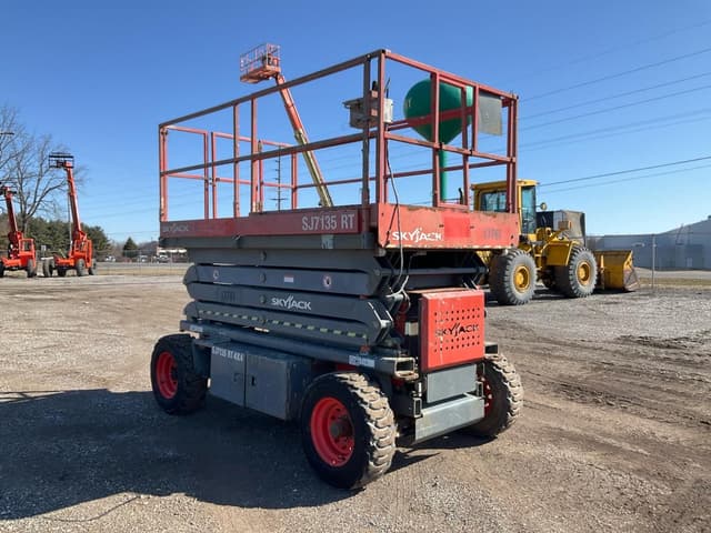 Image of Sky Jack SJ7135 equipment image 4