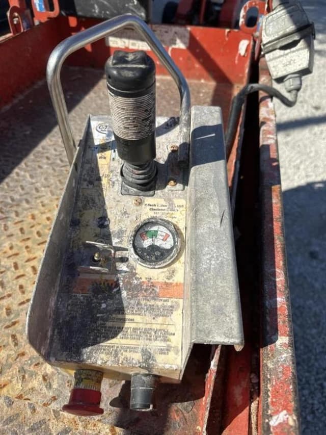 Image of Sky Jack SJIII3219 equipment image 4