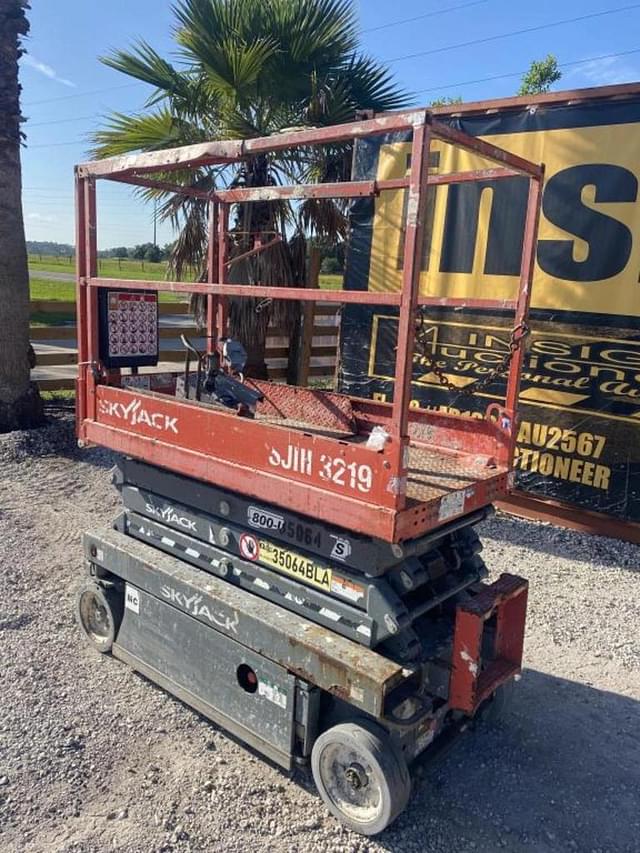 Image of Sky Jack SJIII3219 equipment image 1