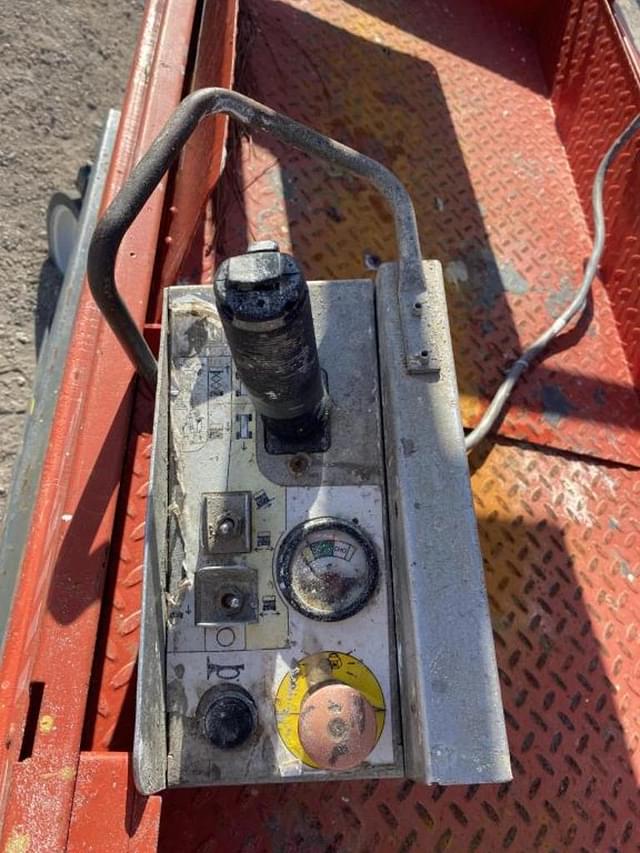 Image of Sky Jack SJIII3219 equipment image 4