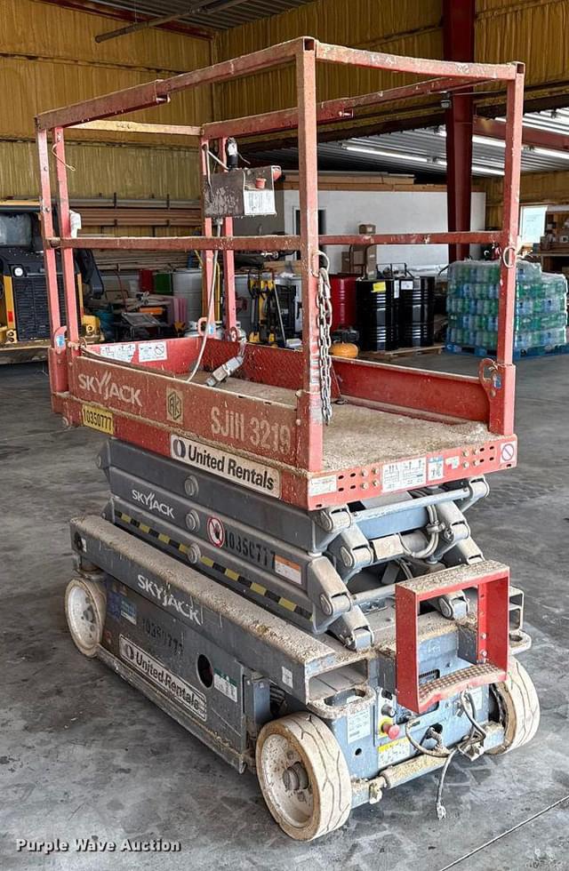Image of Sky Jack SJIII3219 equipment image 2