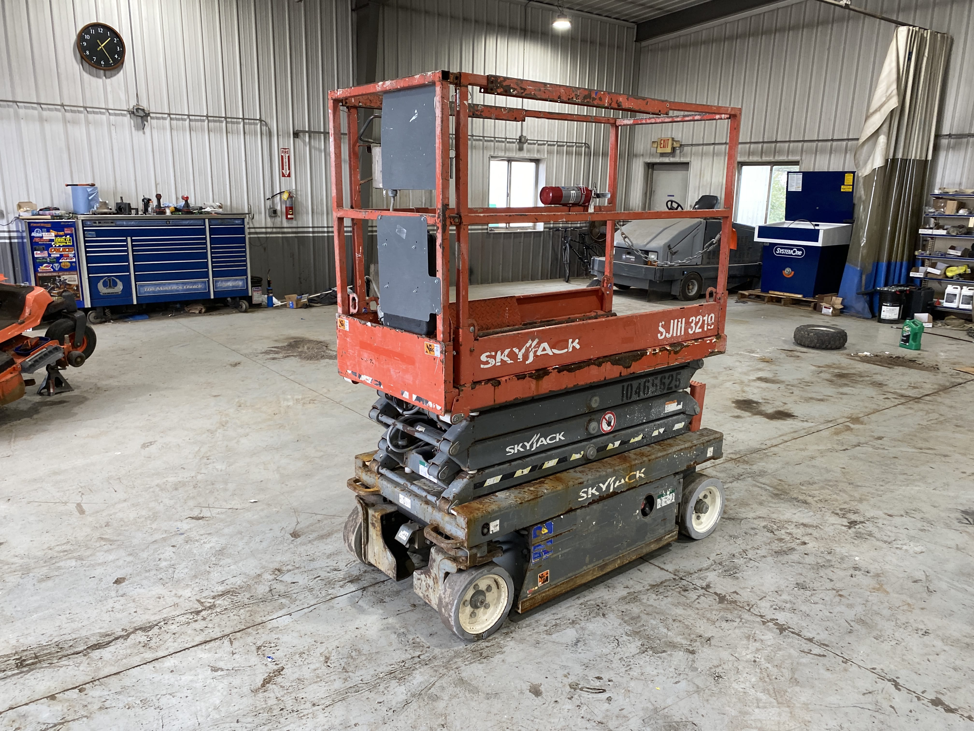 2015 Sky Jack SJIII3219 Equipment Image0
