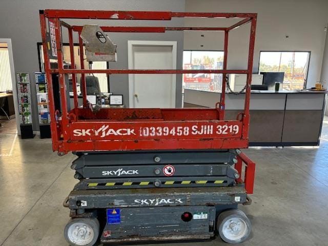 2015 Sky Jack SJIII3219 Equipment Image0