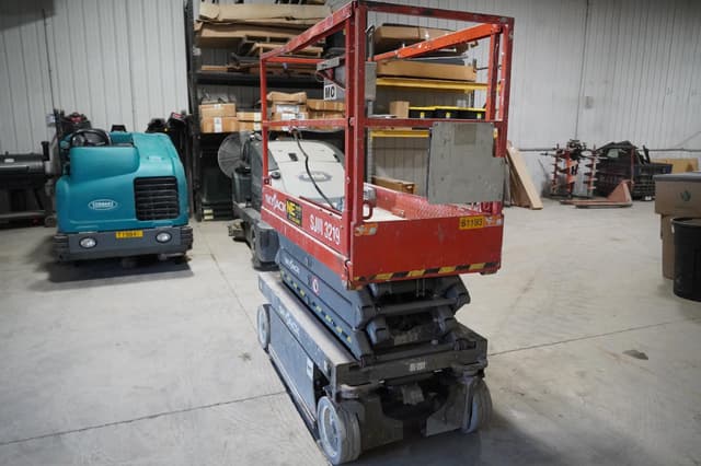 Image of Sky Jack SJIII3219 equipment image 4