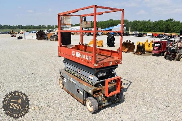 Image of Sky Jack SJIII3219 equipment image 4