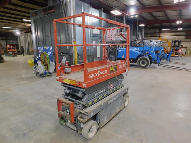Image of Sky Jack SJIII3219 equipment image 2