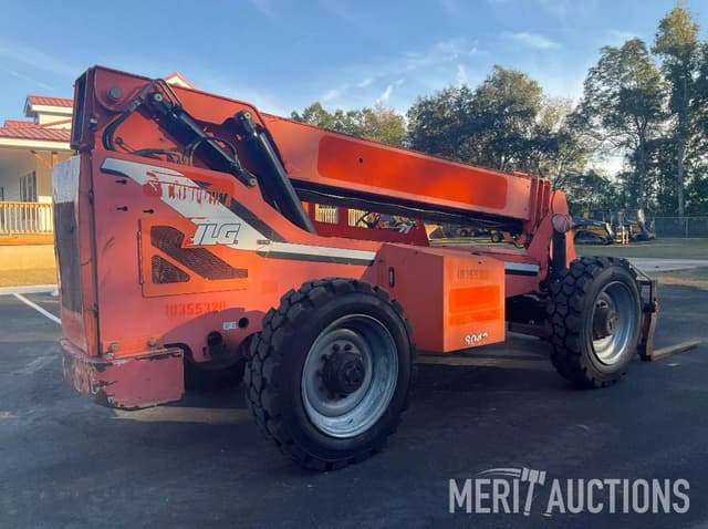 Image of Skytrak 8042 equipment image 3