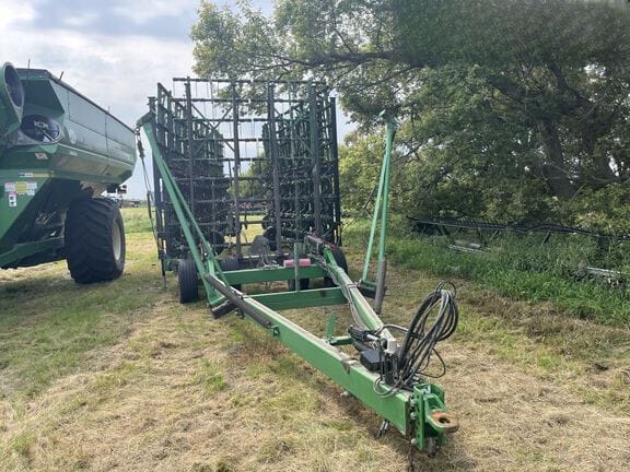 2015 Summers SuperWeeder Equipment Image0