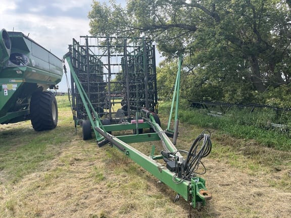 2015 Summers SuperWeeder Equipment Image0
