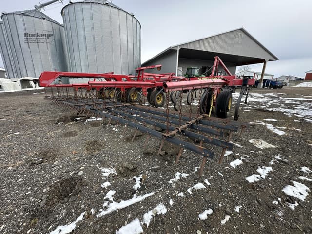 Image of Sunflower 5035-28 equipment image 1