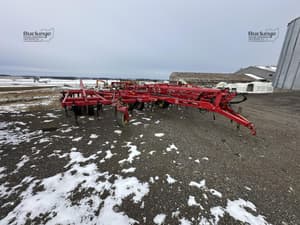 2015 Sunflower 5035-28 Image