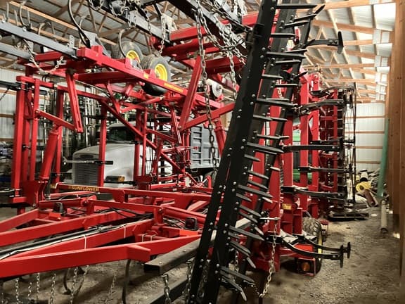 Image of Sunflower 6433 equipment image 2