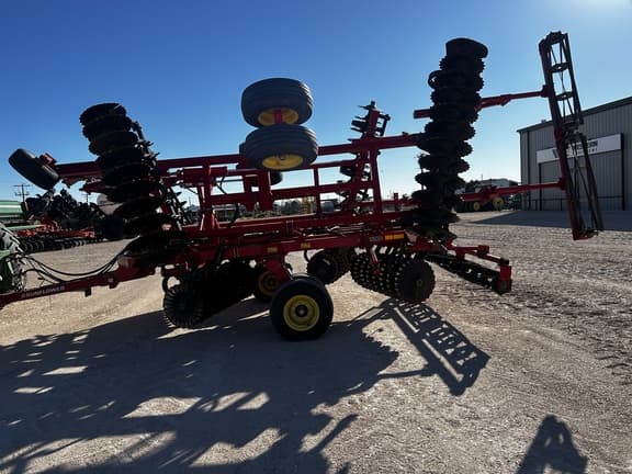 Image of Sunflower 6630-24 equipment image 1