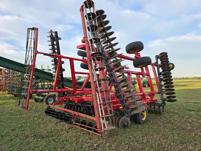 Image of Sunflower 6631 equipment image 4