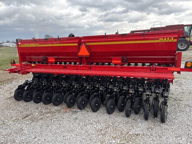 Image of Sunflower 9413-15 equipment image 3