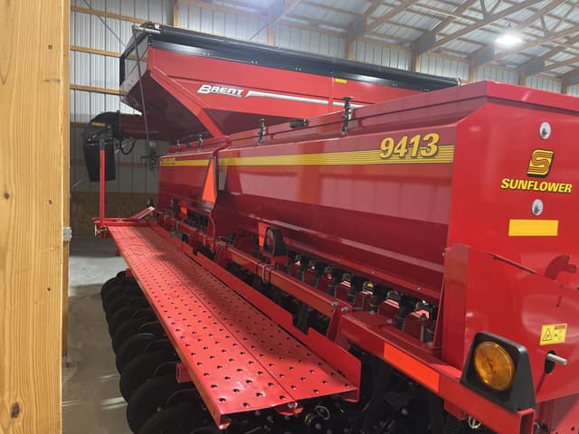 Image of Sunflower 9413-15 equipment image 3