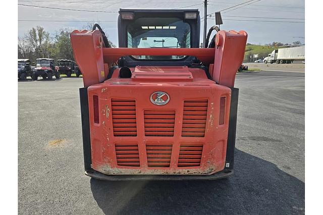 Image of Kubota SVL75-2 equipment image 4