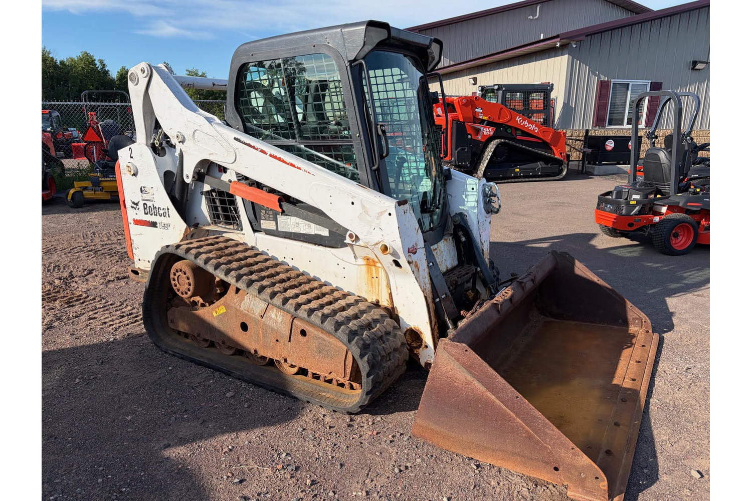 2015 Bobcat T590 Equipment Image0