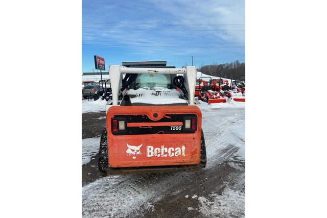 Image of Bobcat T590 equipment image 3