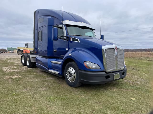 Image of Kenworth T680 equipment image 2
