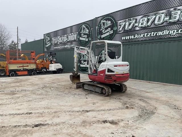 Image of Takeuchi TB230 equipment image 1