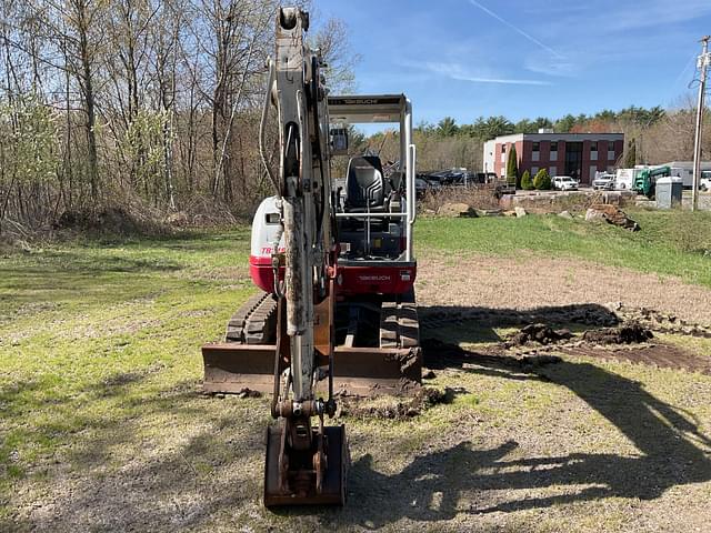 Image of Takeuchi TB240 equipment image 1