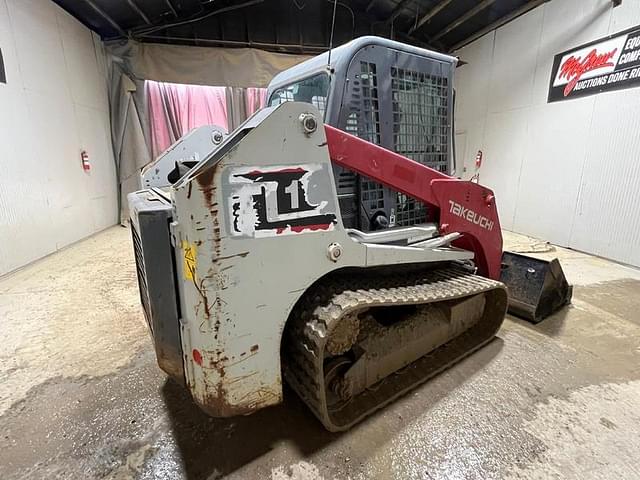 Image of Takeuchi TL10 equipment image 4